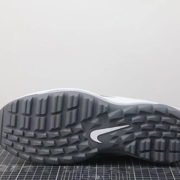 NIKE Air Max 97 Coors Bullet Golf - Picture 4 of 8